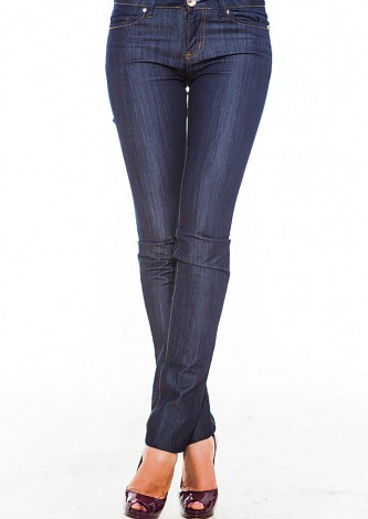 Женские джинсы Elisabetta Franchi

95% хлопок, 5% спандекс, Италия